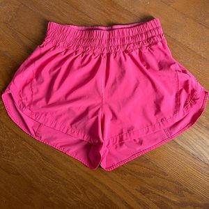 Lululemon Track That 3” | Lip Gloss | Size 8